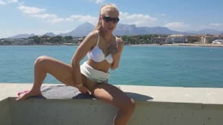 FreeChat Siswetlive.com  *** Public and Outdoor Pussy Stuffing