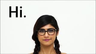 MIA KHALIFA - 我邀请你看看我完美的阿拉伯身体的特写