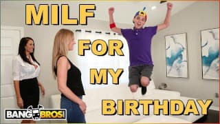 BANGBROS - Juan El Caballo Loco Gets Hot MILF Reagan Foxx For His Birthday