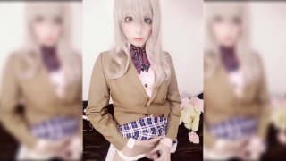 女装男子が女子制服を着てオナニー❤