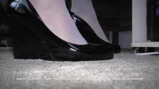 amaninheels | Giant Crossdresser | Halogen Wedges (teaser)