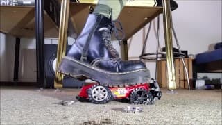 Toycar Crushing with Doc Martens Boots（预告片）