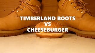 穿着 Timberland 男士工作靴碾碎芝士汉堡 - 预告片