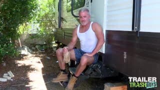 TRAILERTRASHBOYS Hunky DILF Dale Savage Jerks Off Outdoor