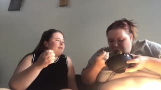 BBW 喂食者被塞满了！中餐MUKBANG！（预告片）