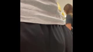 FreeBallin in Target 用魔杖击中了猩红女人 她被咒语了