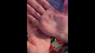 Hot cum in hands