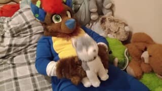 Fursuiter 乱搞改装毛绒玩具和精液