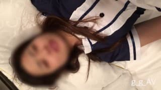 女仆角色扮演中的女大学生和原始性爱