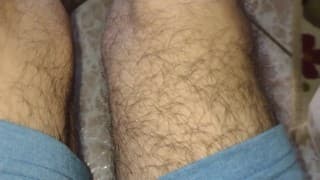 毛茸茸的男人膝盖毛茸茸的家伙 Feet Worship jun 4 我爱我的脚