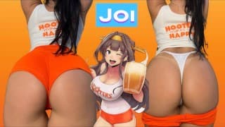 Hooters 女孩角色扮演穿着紧身瑜伽短裤给出最热门的 JOI 混蛋指令