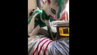 啦啦队长 Dragon Fucks IBM PC w/ Vibrating HDD