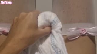 ABDL 娘娘腔在尿布里射精两次