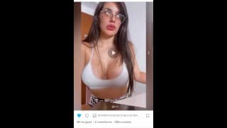 “Ig:miss.lulii FAMOSA TETONA SE GRABA EN LA CALLE DESNUDA”