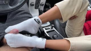 宝贝给汗流浃背的公路旅行 SOCKJOB 😈