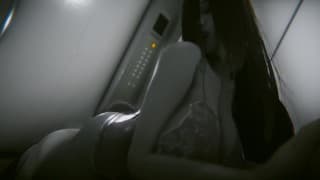 电梯里的美女幽灵