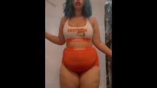 Thicc Hooters 女孩香草信仰