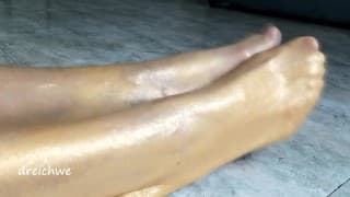 Golden slime fetish feet