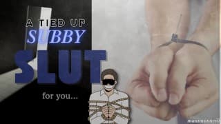 Subby WHIMPERING - 一个痴迷的男孩被绑在床上并被蒙住眼睛取悦你的Pleasure