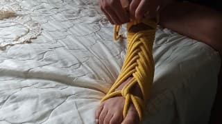 (Shibari) Feet bondage. Self tie rope boots for your foot. (bdsm)