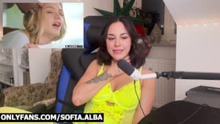 Sofi Alba 对 BBC 室友的反应 - 显示的阴部