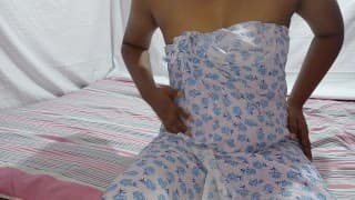 නාල ආපු ගමන් මෝල් උනේ දෙයියො Solo lesbian Sexy girl Asian Beauty