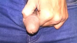 男人在你的屁股🍑上撒尿🍌💦
