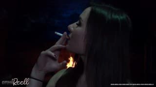 残酷的里尔 - 专注于我的嘴唇！