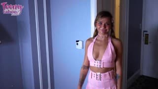 TeenyTaboo - Mia Kay 有一个紧屄！Seth中出她！