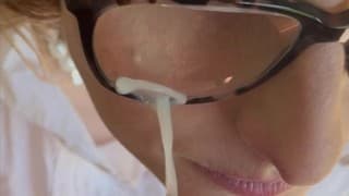 Compilation de cumshot facial